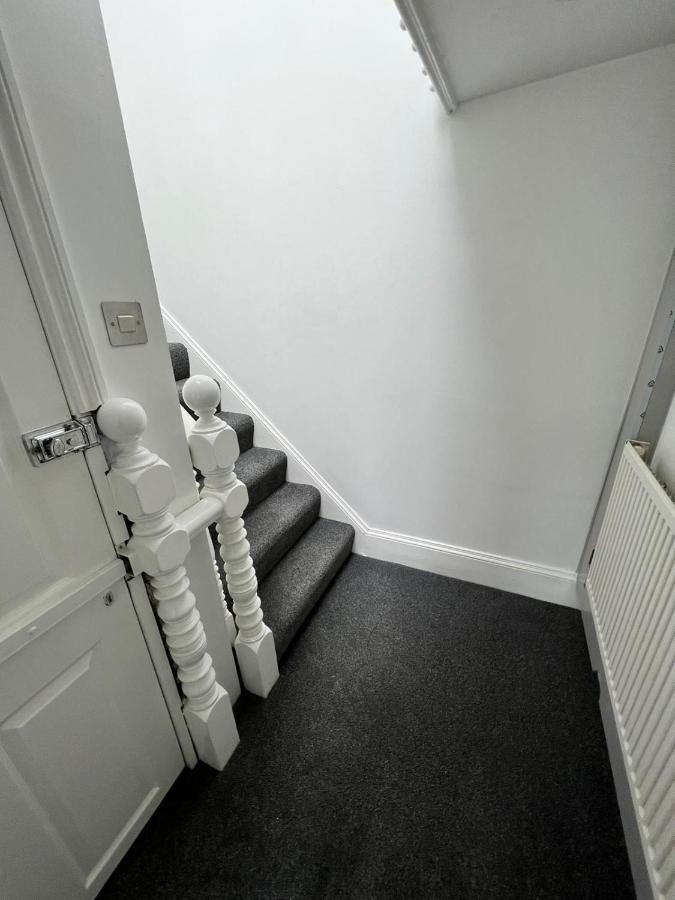 Lovely 2 Bedroom Flat With Roof Terrace In London Nw6 Exterior photo
